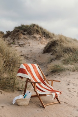 Logotrade Firmengeschenke das Foto: VINGA Valmer Strandtuch 450gr/m²