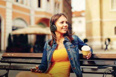 Logotrade werbemittel das Foto: Motorola MOTO XT500 wireless over ear headphone