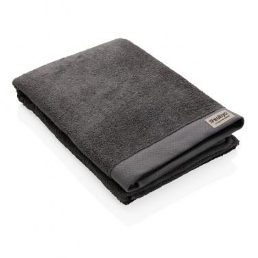 Logotrade Werbeartikel das Foto: Ukiyo Sakura AWARE™ 500gr/m² Badetuch 70 x 140cm