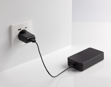 Logotrade Werbeartikel das Foto: Boostcore 20.000mAh Powerbank aus RCS rec. Kunststoff