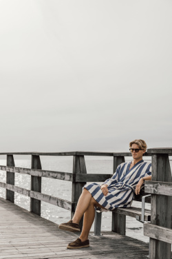 Logotrade Geschäftsgeschenke das Foto: VINGA Ornos GRS Hamam-Bademantel S/M