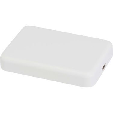 Logotrade Logogeschenke das Foto: Acrab 15 W 5.000 mAh magnetische kabellose Powerbank mit 20 W PD aus recyceltem Kunststoff