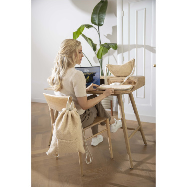 Logotrade Geschäftsgeschenke das Foto: Bear 13" GRS-recycelte Sherpa Laptophülle 2 L