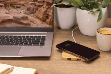 Logo trade promotional products picture of: Bamboo 10W wireless charger with USB