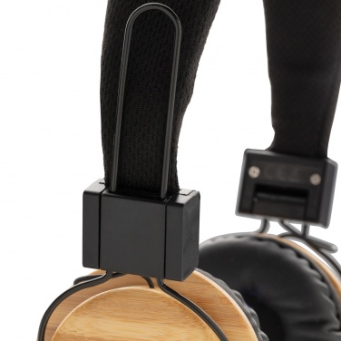 Logotrade promotional merchandise picture of: Bamboo wireless headphone