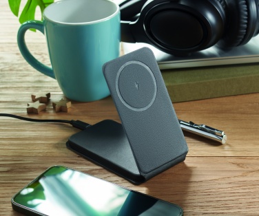 Logo trade promotional item photo of: Foldable magnetic charger 15W