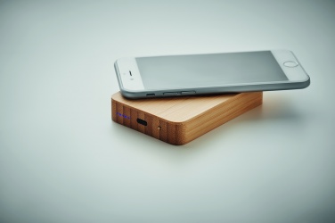 Logotrade promotional giveaway picture of: Magnetic wireless charger 10W