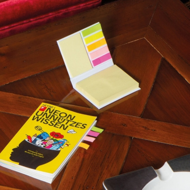 Logo trade corporate gifts image of: Adhesive notepad PALMA