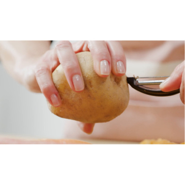 Logotrade advertising products photo of: Peeler Victorinox