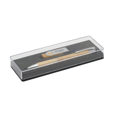 Logotrade promotional products photo of: Bamboo Connect Giftset 8 GB