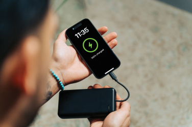 Logotrade advertising product picture of: Urban Vitamin Menlo Park RCS rplastic 20,000 20WPD powerbank