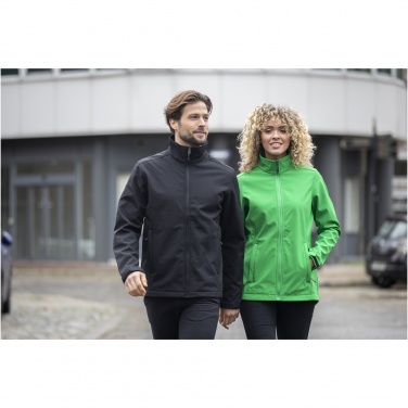 Logotrade ärikingitused pilt: Maxsoni meeste softshell jope