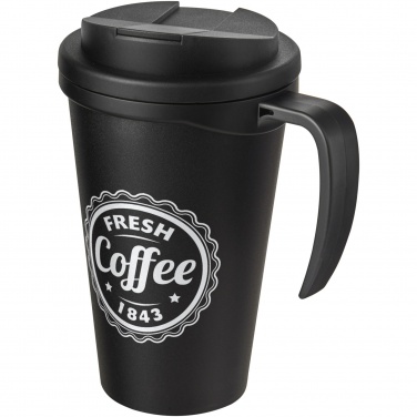 Logotrade meened pilt: Americano® Grande 350 ml kruus lekkekindla kaane ja sangaga