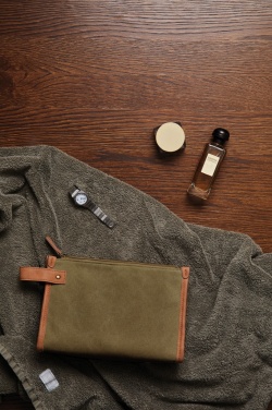 Logo trade ärikingitused foto: VINGA Bosler GRS taaskasutatud lõuendist tualett-tarvete kott