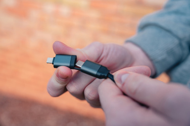 Logotrade reklaamtooted pilt: Terra RCS taaskasutatud alumiiniumist sissetõmmatav 6-ühes kaabel