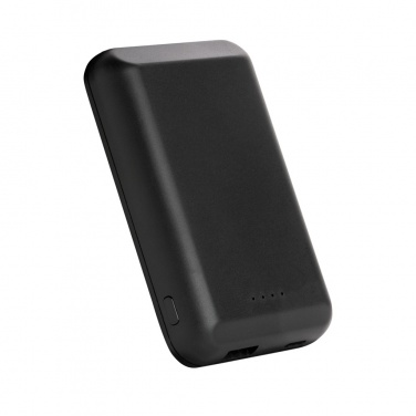 Logotrade meene foto: Magnetiline 5000 mAh 5W juhtmevaba akupank