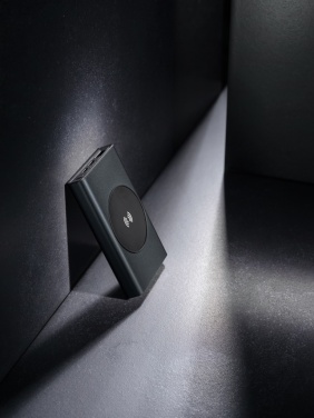 Logo trade reklaamkingi pilt: Terra RCS taaskasutatud alumiiniumist 5000 mAh akupank 5W juhtmevaba