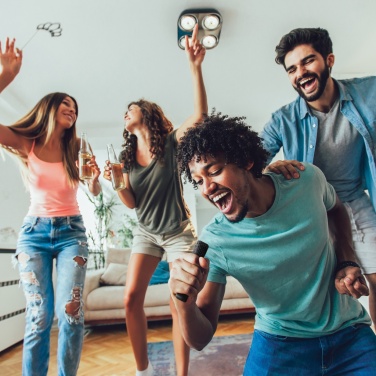 Logo trade firmakingituse pilt: Singvibe RCS taaskasutatud plastikust karaokekomplekt topeltmikrofoniga