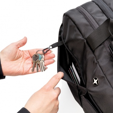 Logotrade reklaamkingi foto: Swiss Peak RFID-duffle kohvri avaga