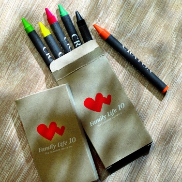 Logotrade ärikingitused pilt: Karbis 6 vahapliiatsit kriidid