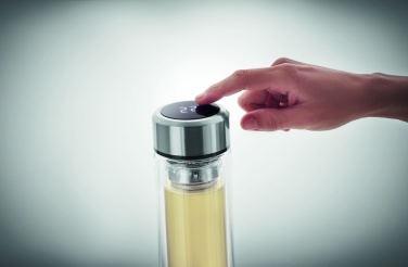 Logo trade reklaamkingituse pilt: Puutetundliku termomeetriga pudel