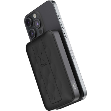 Logo trade reklaamtoote pilt: Xtorm FS5W101 10 000 mAh magnetiline juhtmevaba akupank