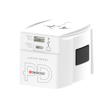 Logotrade reklaamtoote foto: SKROSS World Travel Adapter MUV 65W PD USB C kaabliga