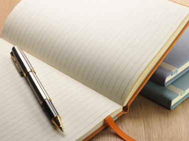 Logo trade reklaamtooted foto: Märkmik värviline 1248102