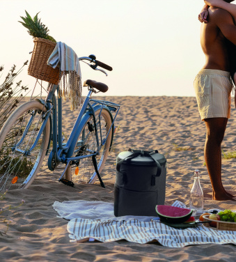 Logo trade meene pilt: COLDI külmakott-seljakott 600D RPET-ist