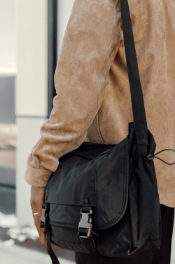 Logotrade ärikingitused pilt: KENTO URBAN RCS taaskasutatud nailonist õlakott