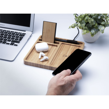 Logotrade mainostuotet kuva: Bamboo Organizer laturi