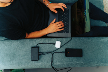 Logotrade dovana nuotrauka: Urban Vitamin Eureka hibridinis GANcharger 10000mah maitinimo blokas 65W