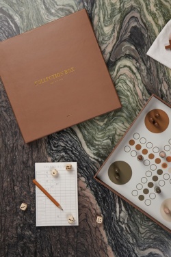 Logotrade biznesa dāvanas foto: VINGA Kafijas galdiņu savākšanas kaste