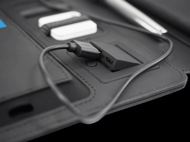 Logotrade dāvanas foto: HERMANO Power Bank organizators 54713000