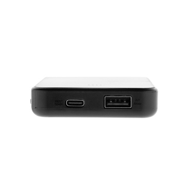 Logotrade ziemassvētku dāvanas foto: Boostcore RCS otrreizējās plastmasas barošanas bloks 5 000 mAh ar USB C