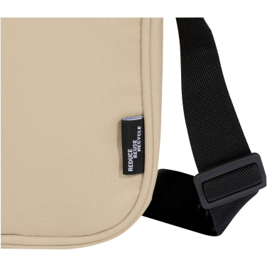 Logotrade korporatīvās dāvanas foto: Byron GRS pārstrādāta crossbody soma 2L