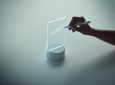 Logotrade Ideja dāvanas foto: Izgaismota LED piezīmju dēlis