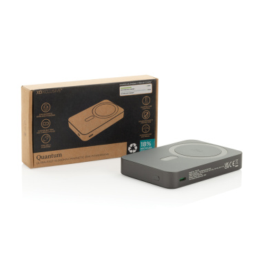 Logotrade dāvanas foto: Quantum RCS īpaši ātra 10 000 mAh magnētiska 25 W pārnēsājamā baterija