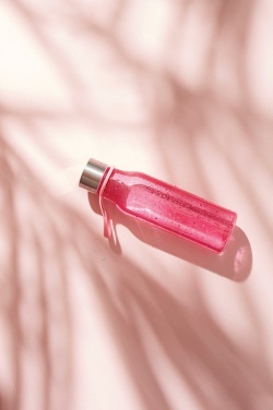 Лого трейд pекламные cувениры фото: Бутылка для воды VINGA Lean Tritan