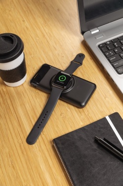 Лого трейд бизнес-подарки фото: Беспроводной внешний аккумулятор емкостью 10 000 мАч с зарядным устройством для часов