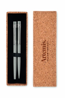 Логотрейд pекламные продукты картинка: Набор ручек