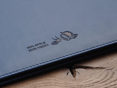 Лого трейд бизнес-подарки фото: Обложка для диплома 152317