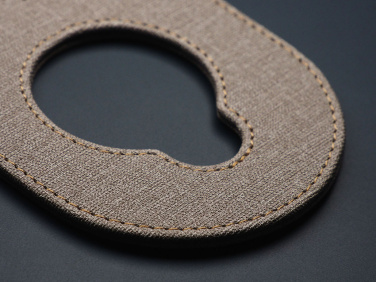 Лого трейд бизнес-подарки фото: Информационная бирка на дверь в гостинице 1111321