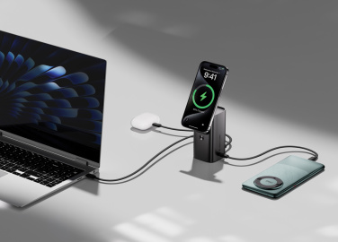 Лого трейд pекламные cувениры фото: Магнитный внешний аккумулятор Urban Vitamin Sunnyvale 100 Вт 15 000 мА·ч