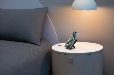 Лого трейд pекламные cувениры фото: Магнитный внешний аккумулятор Anker MagGo QI2 10.000 мАч