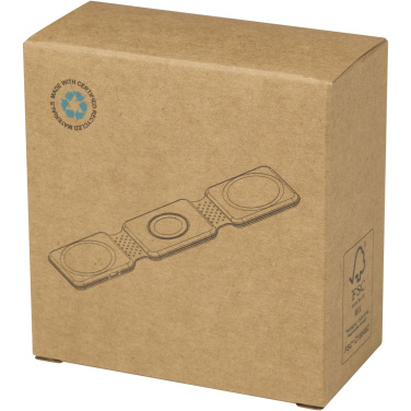 Логотрейд pекламные подарки картинка: Складное беспроводное зарядное устройство Armus 3-в-1 из переработанной пластмассы мощностью 15 Вт