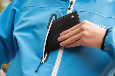 Logotrade presentreklam bild: Swiss Peak RFID anti-skimming passfodral