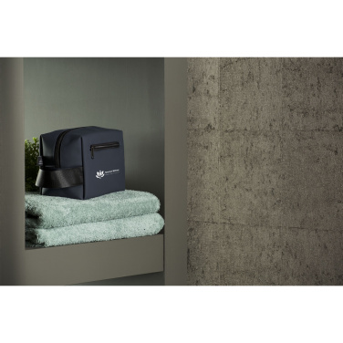 Logotrade profilreklam bild: LeLennon RCS Recycled PU-necessär