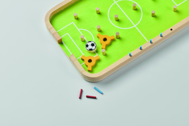 Logotrade kampanjprodukter bild: Fotbollsspel i trä