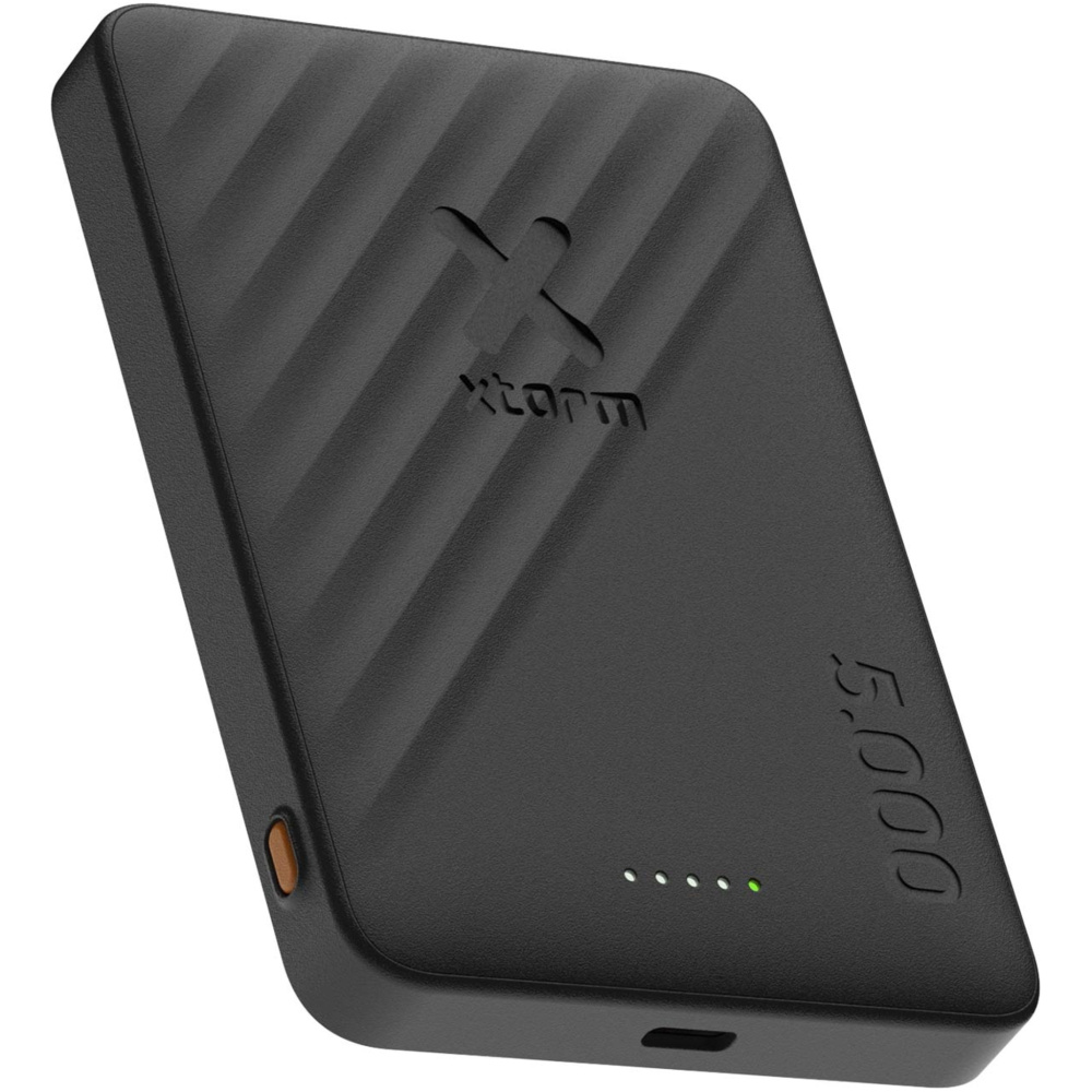 Logotrade profilreklam bild: Xtorm Go2 trådlös powerbank på 15 W, 5 000 mAh